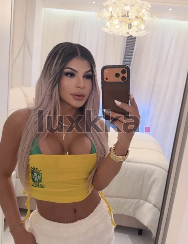 Larissa Campos, acompanhante trans na Savassi, Belo Horizonte, foto 46 de 76