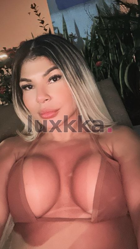 Larissa Campos, acompanhante trans na Savassi, Belo Horizonte, foto 8 de 76