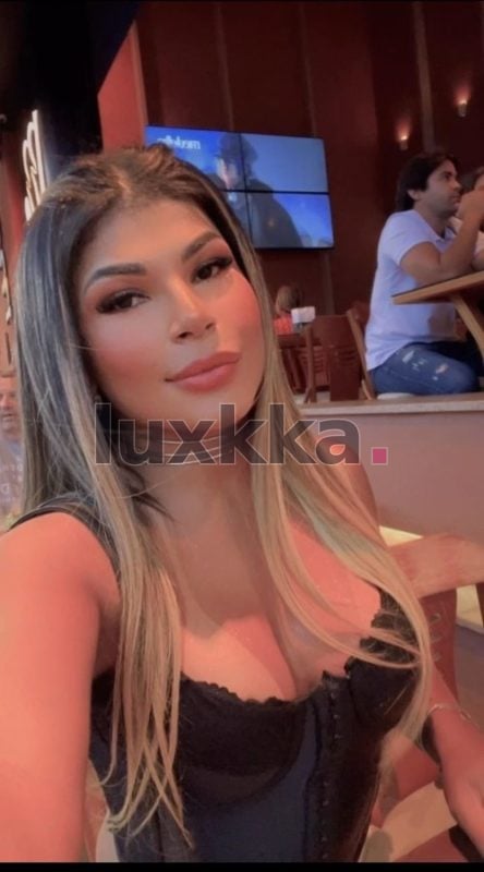 Larissa Campos, acompanhante trans na Savassi, Belo Horizonte, foto 7 de 76
