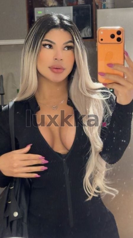 Larissa Campos, acompanhante trans na Savassi, Belo Horizonte, foto 24 de 76