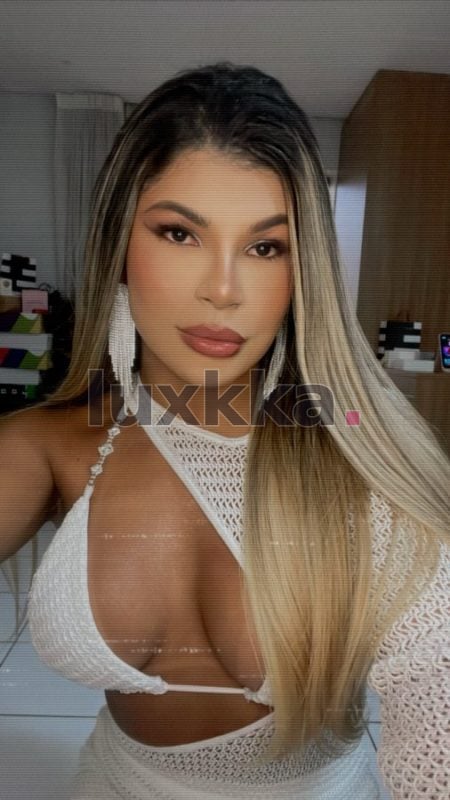 Larissa Campos, acompanhante trans na Savassi, Belo Horizonte, foto 28 de 76
