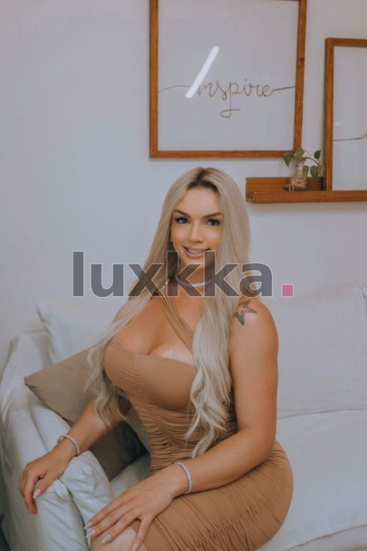 Leona Gaúcha, acompanhante trans no Centro Histórico, Porto Alegre, foto 100 de 121
