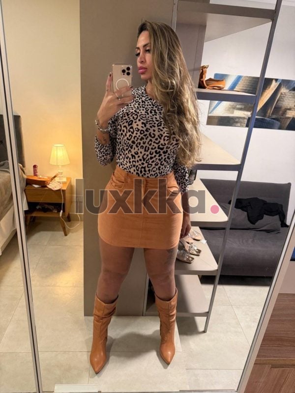 Lohanna Gaúcha, acompanhante trans no Centro Histórico, Porto Alegre, foto 49 de 73