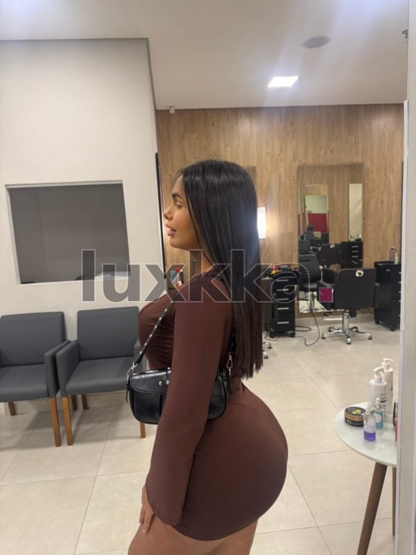 Lanay de Castro, acompanhante trans na Asa Norte, Brasília, foto 448 de 543