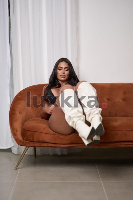 Lanay de Castro, acompanhante trans na Asa Norte, Brasília, foto 61 de 543