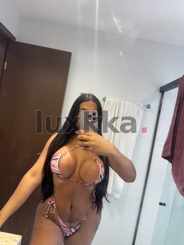 Lanay de Castro, acompanhante trans na Asa Norte, Brasília, foto 426 de 543