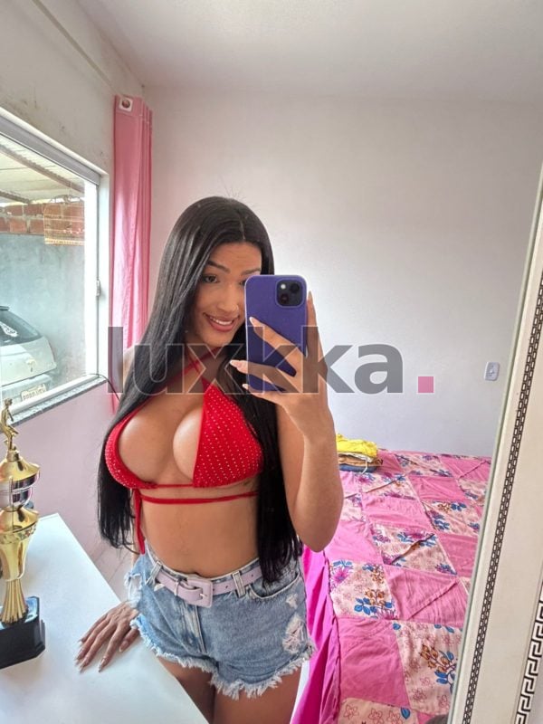 Tayla Martins, acompanhante trans na Asa Norte, Brasília, foto 13 de 17