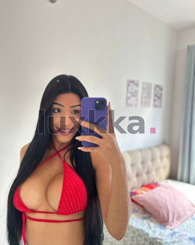 Tayla Martins, acompanhante trans na Asa Norte, Brasília, foto 14 de 17