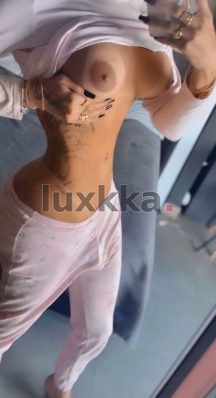 Ariella Dantas, acompanhante trans em Moema, São Paulo, foto 83 de 220