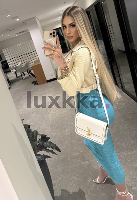 Ariella Dantas, acompanhante trans em Moema, São Paulo, foto 189 de 220