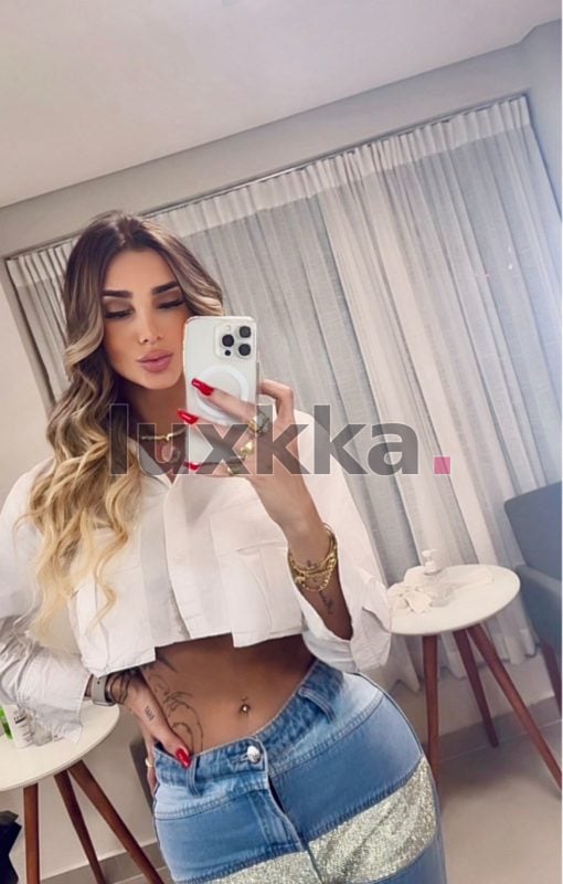 Ariella Dantas, acompanhante trans em Moema, São Paulo, foto 186 de 220