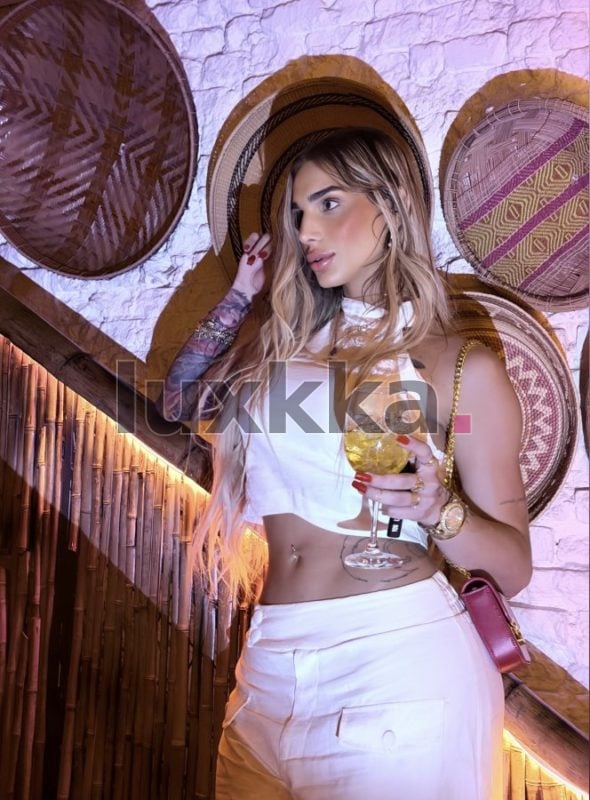 Ariella Dantas, acompanhante trans em Moema, São Paulo, foto 208 de 220