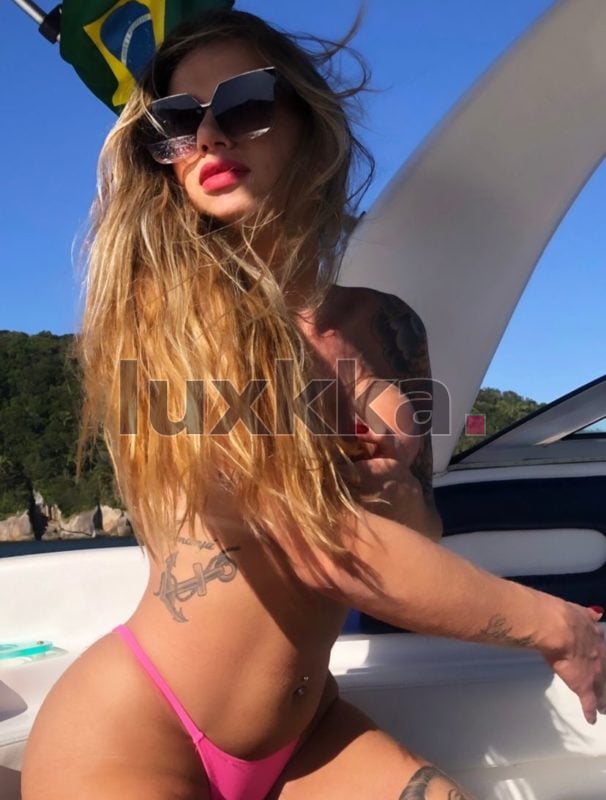 Amanda Surfistinha, acompanhante trans no Centro, Florianópolis, foto 118 de 169