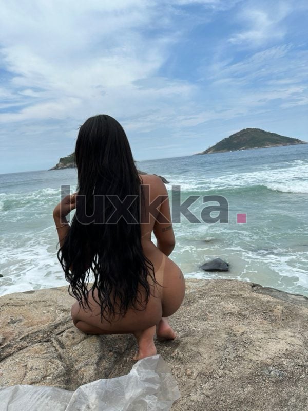 Nic Vinhedos, acompanhante trans em Copacabana, Rio de Janeiro, foto 23 de 36