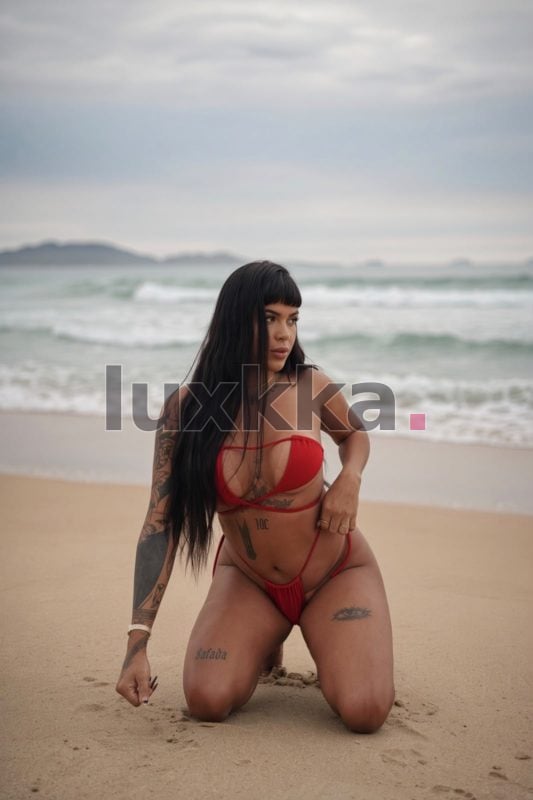 Nic Vinhedos, acompanhante trans em Copacabana, Rio de Janeiro, foto 28 de 36
