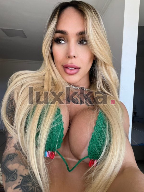 Camylla, acompanhante trans em Copacabana, Rio de Janeiro, foto 85 de 128
