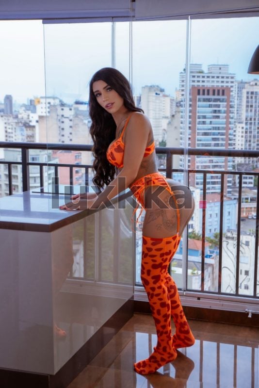 Maysa Maia, acompanhante trans em Copacabana, Rio de Janeiro, foto 61 de 159