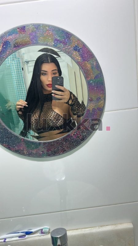 Maysa Maia, acompanhante trans em Copacabana, Rio de Janeiro, foto 24 de 159
