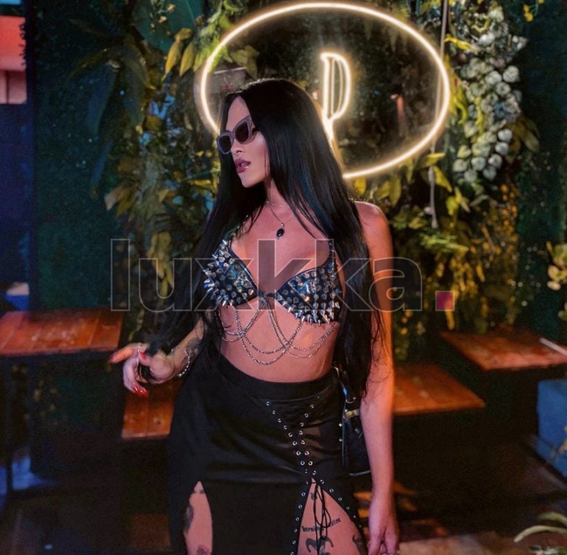 Lorena Félix, acompanhante trans em Copacabana, Rio de Janeiro, foto 34 de 47