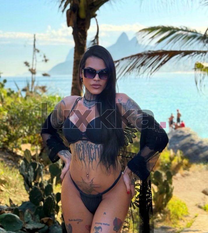 Lorena Félix, acompanhante trans em Copacabana, Rio de Janeiro, foto 46 de 47
