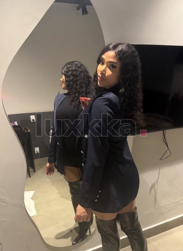 Princesinha Gabriela, acompanhante trans em Copacabana, Rio de Janeiro, foto 19 de 21