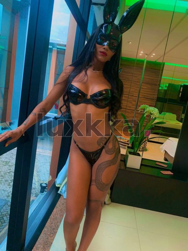 Roberta Close, acompanhante trans em Copacabana, Rio de Janeiro, foto 35 de 53