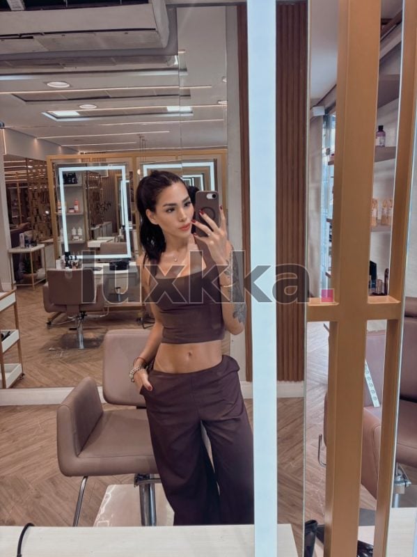 Larissa Araújo, acompanhante trans em Copacabana, Rio de Janeiro, foto 54 de 142