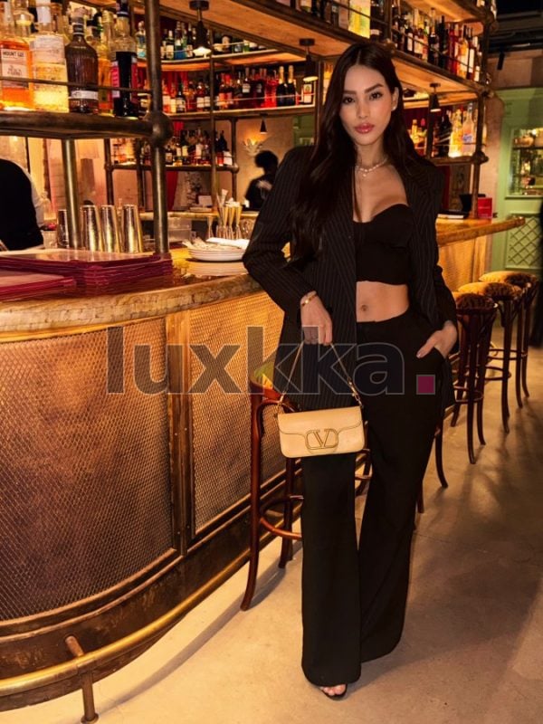 Larissa Araújo, acompanhante trans em Copacabana, Rio de Janeiro, foto 64 de 142