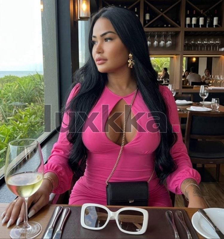 Isabella Reis, acompanhante trans na Barra da Tijuca, Rio de Janeiro, foto 84 de 92