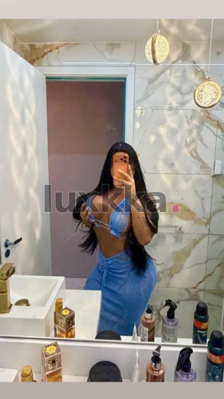 Isabella Reis, acompanhante trans na Barra da Tijuca, Rio de Janeiro, foto 2 de 92