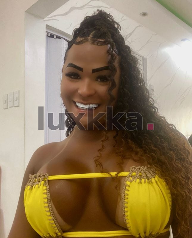 Isabella Reis, acompanhante trans na Barra da Tijuca, Rio de Janeiro, foto 61 de 92