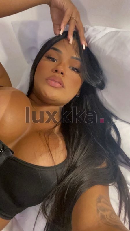 Isabella Reis, acompanhante trans na Barra da Tijuca, Rio de Janeiro, foto 5 de 92