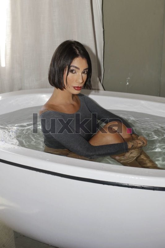 Bianca Ferraz, acompanhante trans em Copacabana, Rio de Janeiro, foto 37 de 56