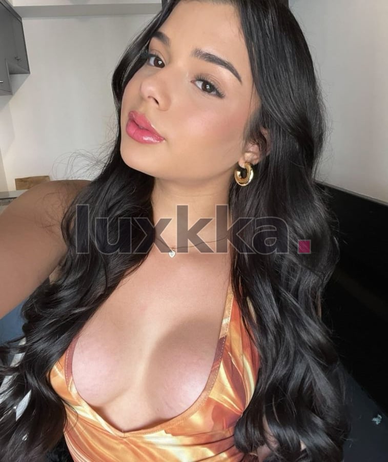 Maju Ceschini, acompanhante trans em Copacabana, Rio de Janeiro, foto 61 de 61