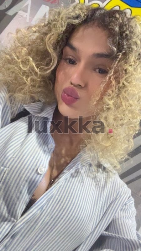 Raica Basso, acompanhante trans em Copacabana, Rio de Janeiro, foto 16 de 25
