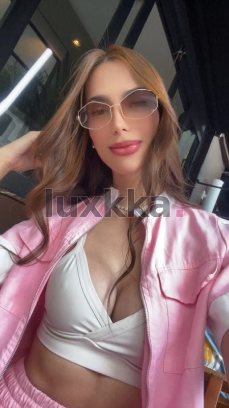 Patrícia Borges, acompanhante trans em Copacabana, Rio de Janeiro, foto 29 de 104