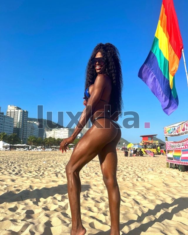 Thaís Gomes, acompanhante trans no Centro, Rio de Janeiro, foto 18 de 20