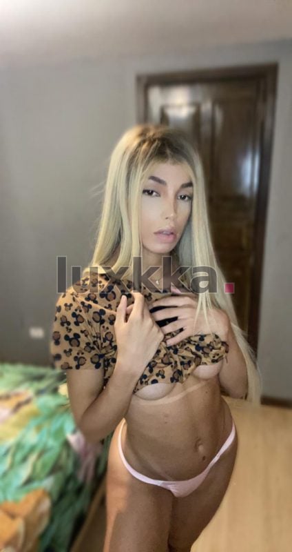 Sofia Rabello, acompanhante trans em Copacabana, Rio de Janeiro, foto 11 de 70