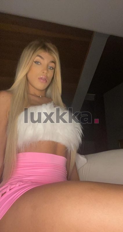 Sofia Rabello, acompanhante trans em Copacabana, Rio de Janeiro, foto 19 de 70