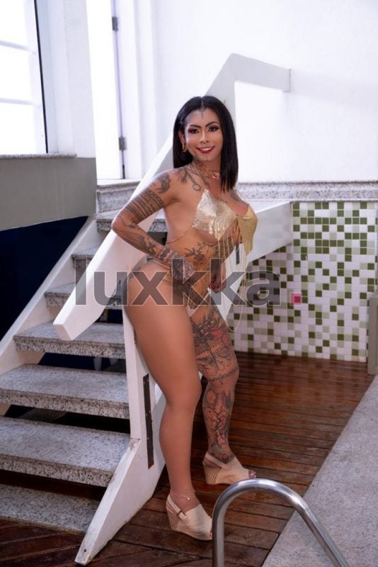 Isabelly Ferreira, acompanhante trans na Vila Guilherme, São Paulo, foto 16 de 73