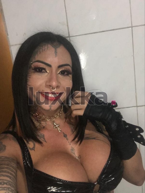 Isabelly Ferreira, acompanhante trans na Vila Guilherme, São Paulo, foto 53 de 73