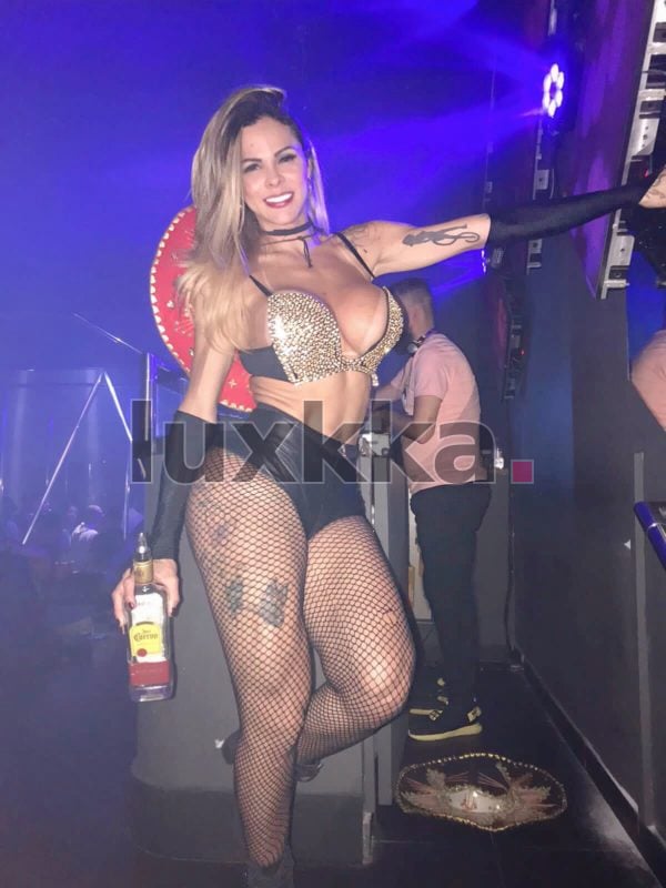 Kely Couto, acompanhante trans no Centro, Belo Horizonte, foto 99 de 127