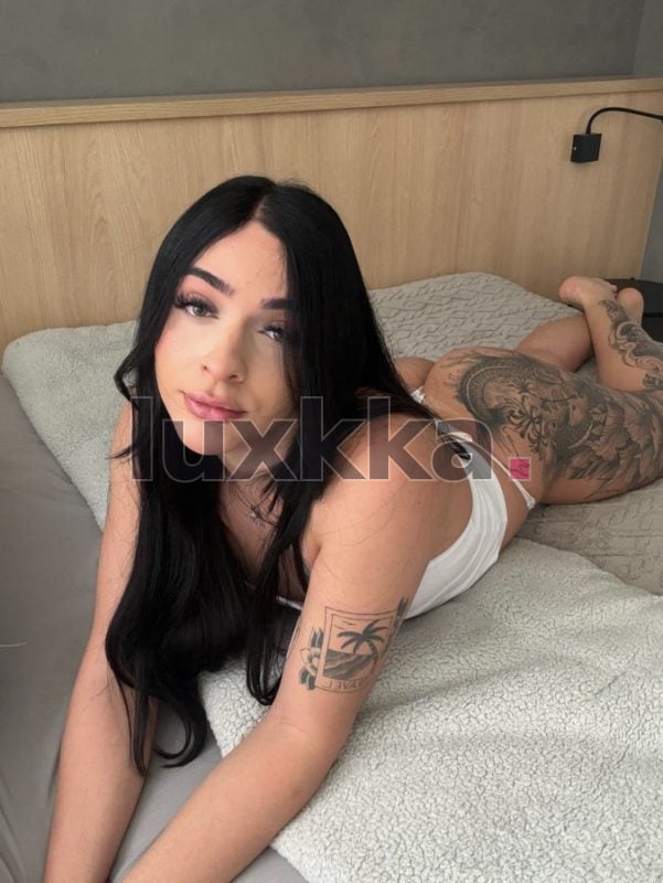 Megan DeVille, acompanhante trans na Bela Vista, São Paulo, foto 14 de 41