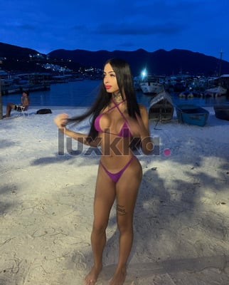 Julia, foto 3