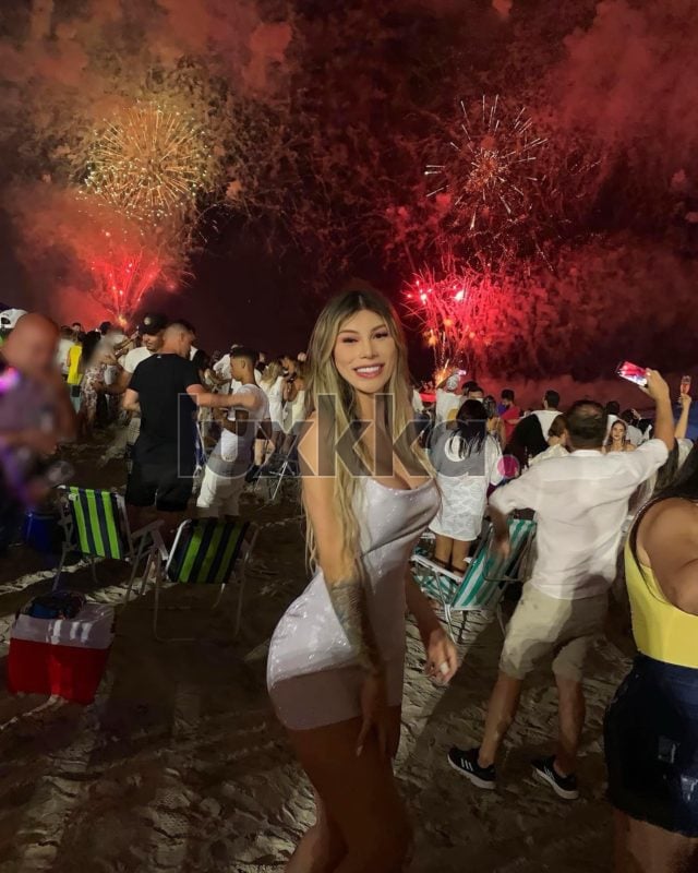 Clara Menezes, acompanhante trans em Copacabana, Rio de Janeiro, foto 50 de 104