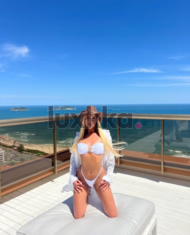 Cintia Novaes, acompanhante trans na Barra da Tijuca, Rio de Janeiro, foto 84 de 110