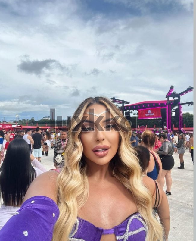 Cintia Novaes, acompanhante trans na Barra da Tijuca, Rio de Janeiro, foto 98 de 110
