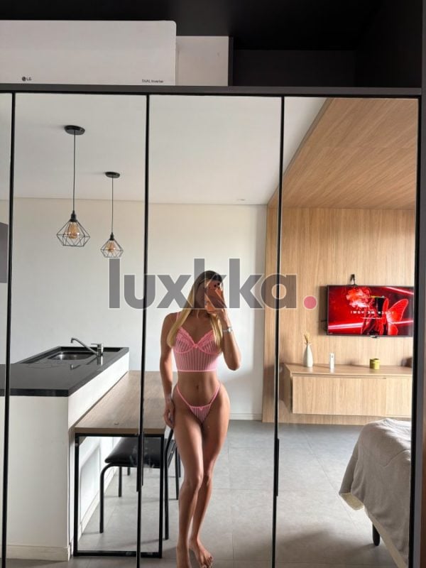 Cintia Novaes, acompanhante trans na Barra da Tijuca, Rio de Janeiro, foto 49 de 110