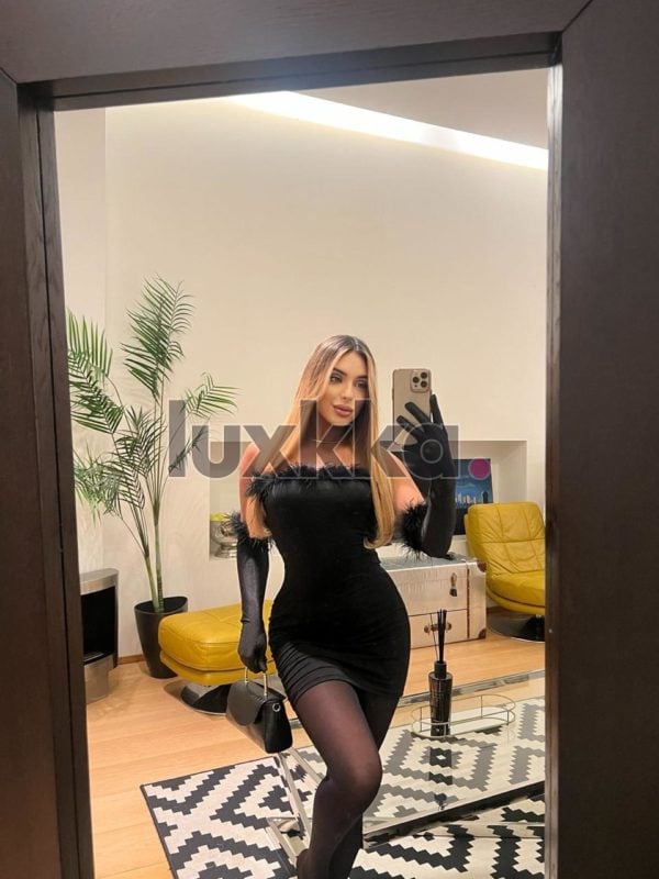 Cintia Novaes, acompanhante trans na Barra da Tijuca, Rio de Janeiro, foto 38 de 110