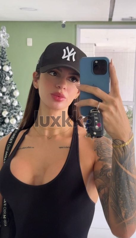 Bianca Andrade, foto 33
